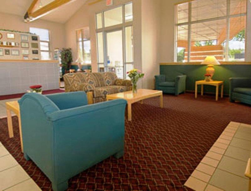 Super 8 By Wyndham Helena Motel Exterior foto